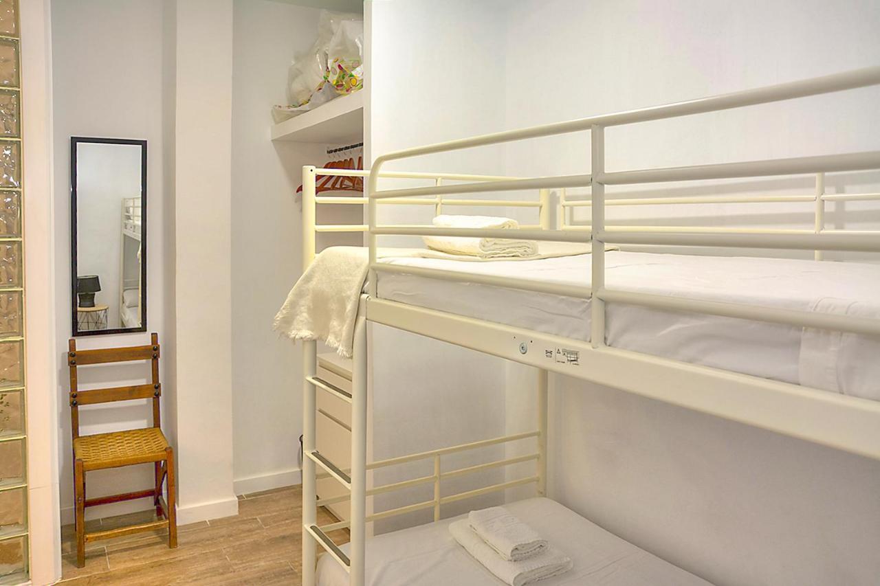 Family Apartment In Triana Sewilla Zewnętrze zdjęcie